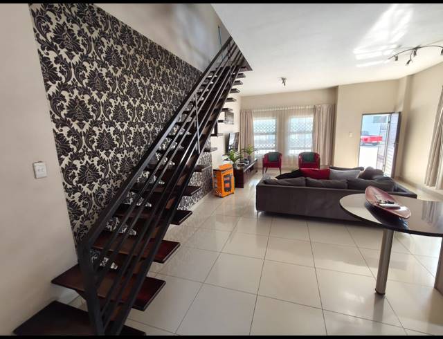3 BEDROOM APARTMENT FOR SALE IN CASHAN